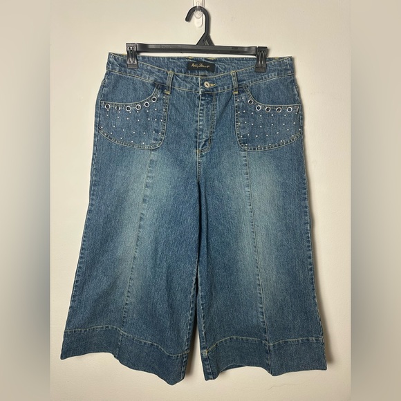 Ashley Stewart High Rise Wide Leg Cropped Embellished Jeans Size 14 - Picture 2 of 9